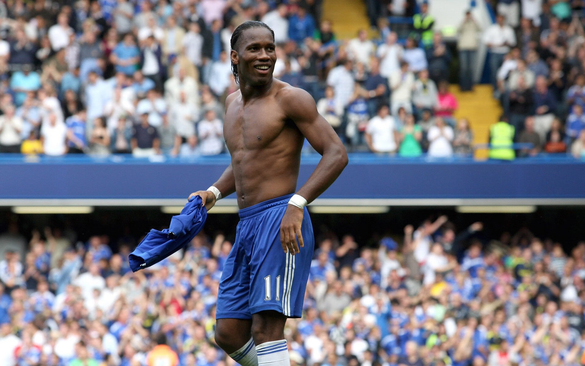 16岁中国游泳新星孙铭霞包揽5枚金牌,被誉为“国产菲尔普斯”