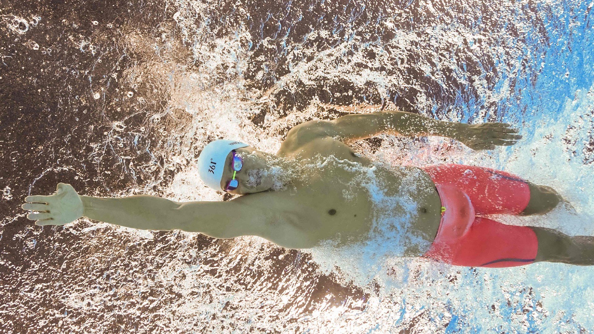 KAIYUN 中国大陆-世界杯志愿者故事温暖人心被广泛报道，俄罗斯世界杯志愿者